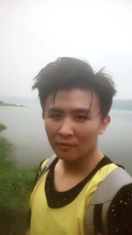 阳光与自由的第一张照片--内江中老年相亲网